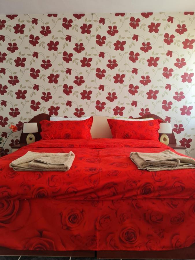 Hotel Rai Obrochishte 外观 照片